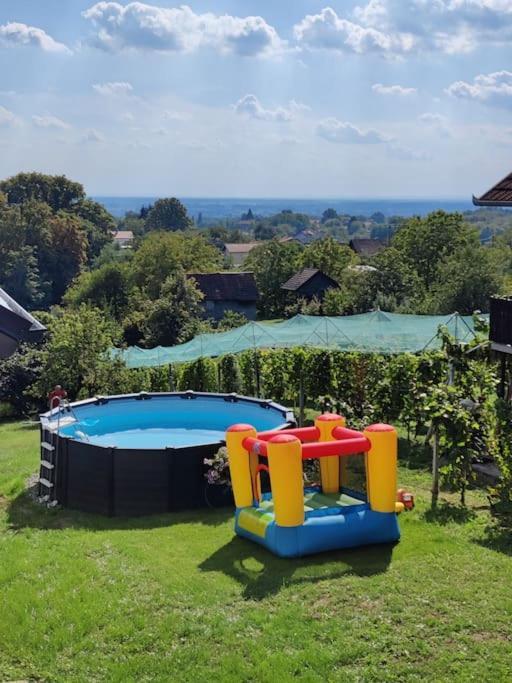 Kuca Za Odmor Villa Cesarica - Zagreb Graberje Ivanićko Eksteriør bilde
